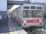 恩田停車。上り列車との交換待ち。
