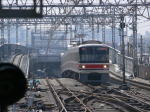 3001Fの背後に迫る9006F。